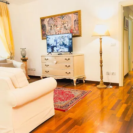 Q19 Home * Werona