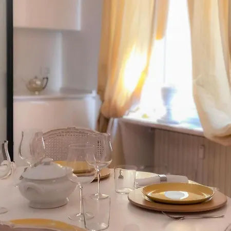 Q19 Home Apartment Verona